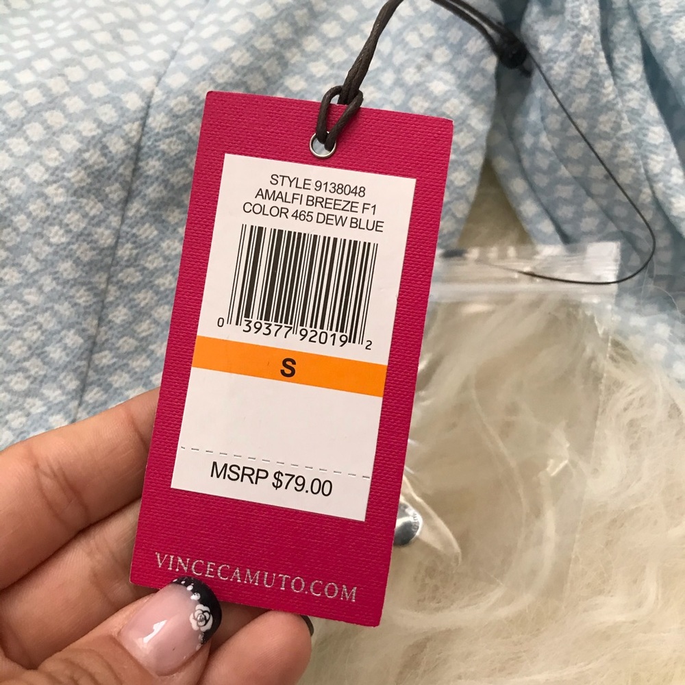 Vince Camuto Bubble Sleeve Cabana Texture Blouse - Picture 4 of 8